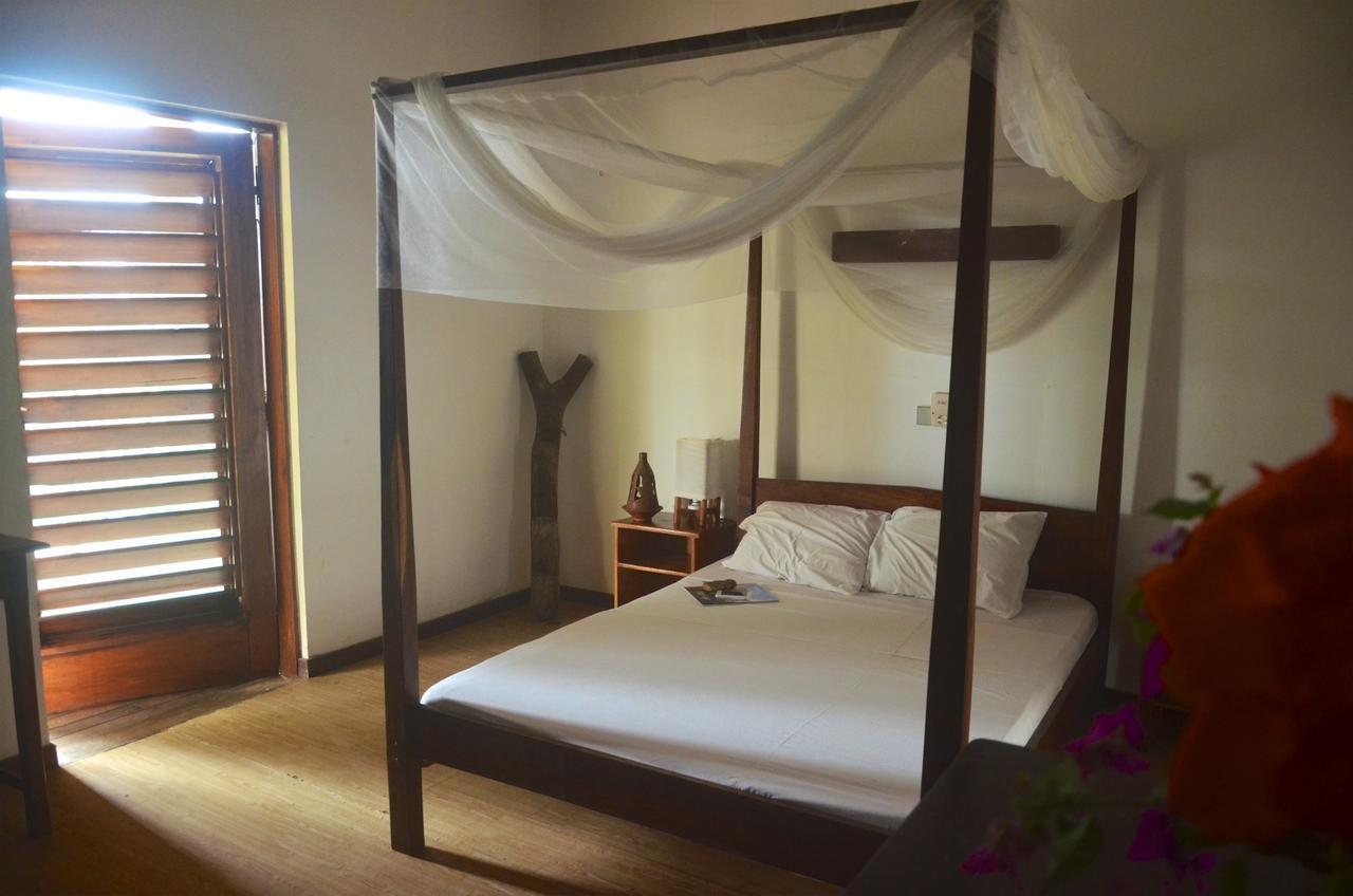Auberge De Grand Popo ภายนอก รูปภาพ